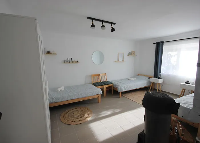 Semesterbostad Cinege Vendeghaz